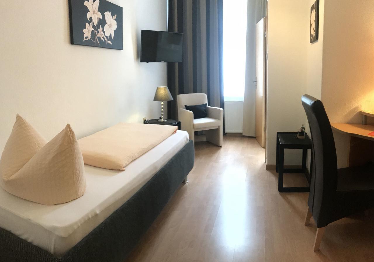 Hotel Antoni Bochum Buitenkant foto